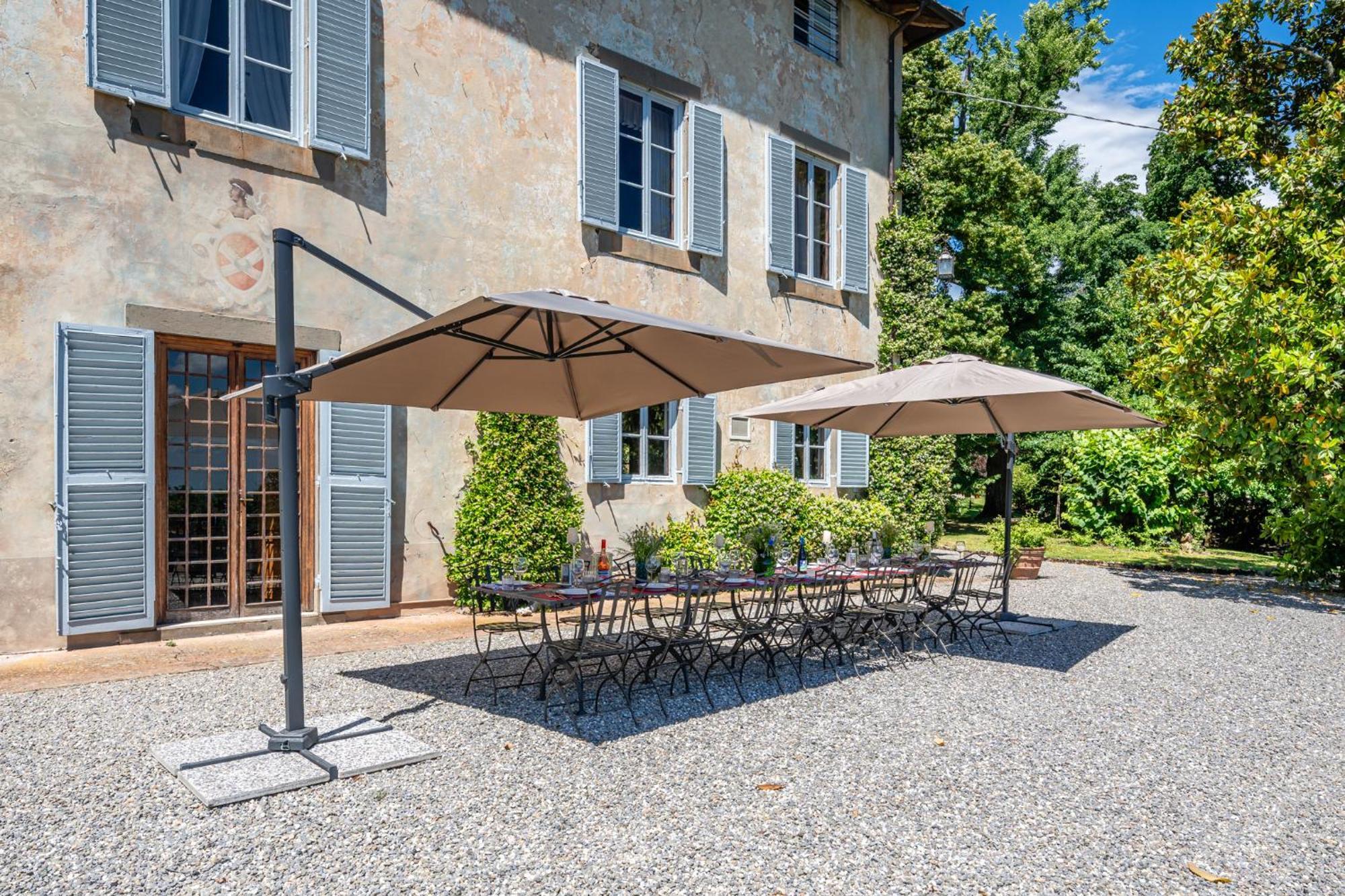 לוקה Agriturismo Mansi Bernardini מראה חיצוני תמונה